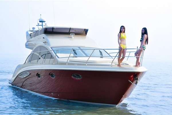45英尺運動游艇 45英尺運動游艇