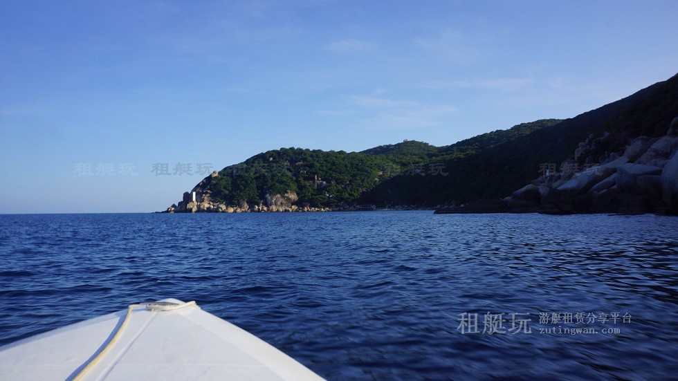 亞龍灣游艇會(huì)→太陽灣→百福灣→東排→西排→亞龍灣酒店群→亞龍灣游艇會(huì) 亞龍灣游艇會(huì)→太陽灣→百福灣→東排→西排→亞龍灣酒店群→亞龍灣游艇會(huì)