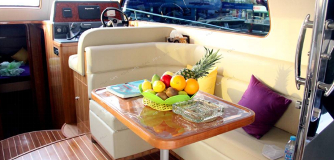 34英尺三層游艇 34英尺三層游艇