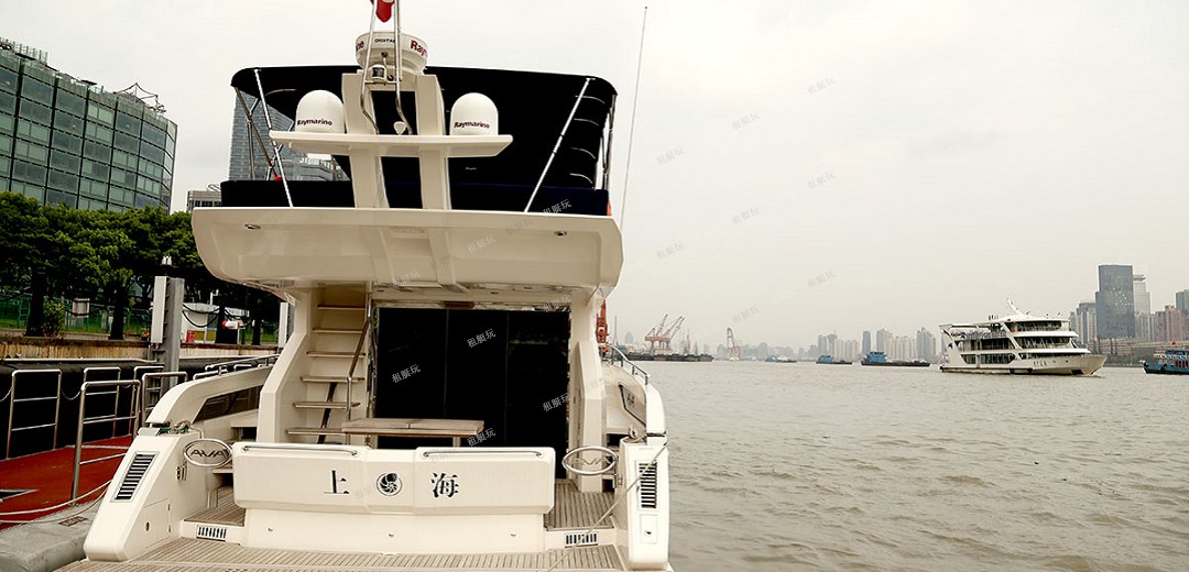 臺(tái)灣AVA 49豪華游艇 1