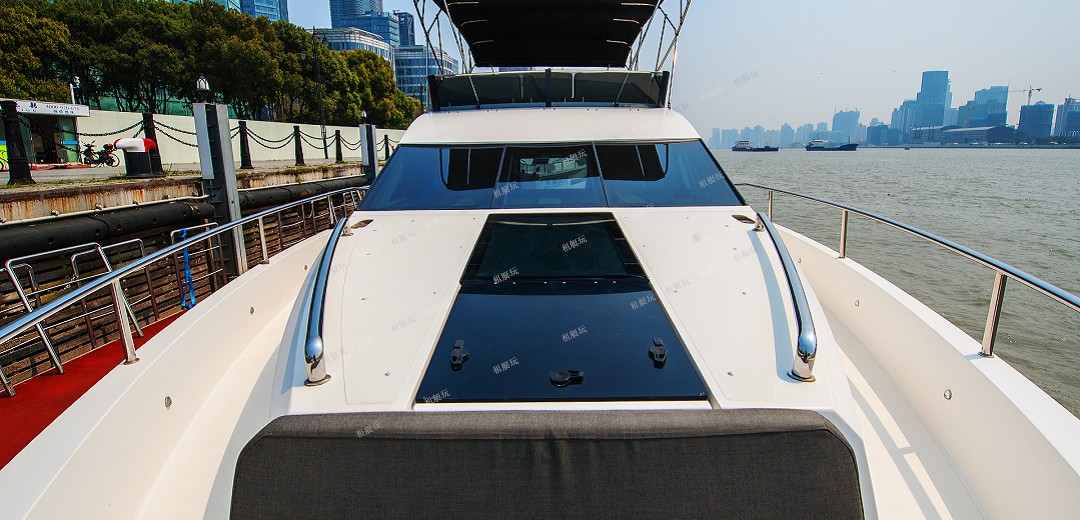 臺(tái)灣AVA 49豪華游艇 1