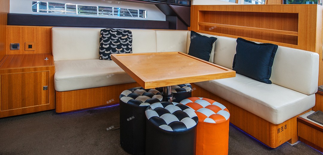 臺(tái)灣AVA 49豪華游艇 1