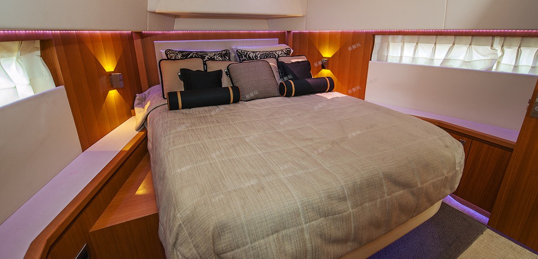 臺(tái)灣AVA 49豪華游艇 1