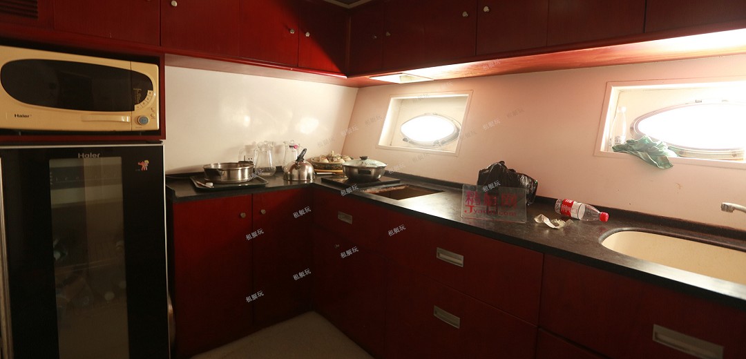 80英尺豪華游艇 80英尺豪華游艇