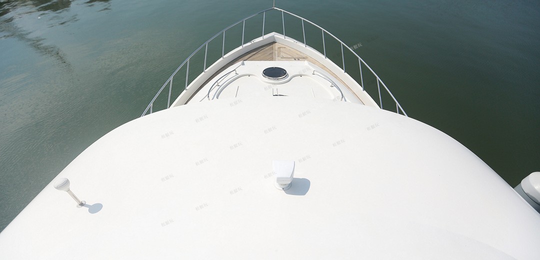 68英尺豪華游艇