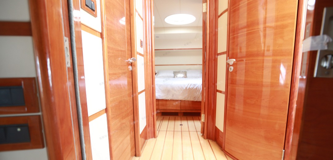 68英尺豪華游艇