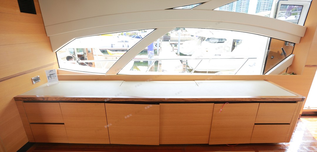 70英尺飛橋游艇 70英尺飛橋游艇